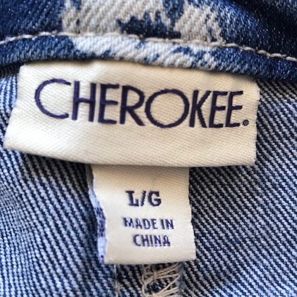 These are jean shorts - Picture 3 of 3